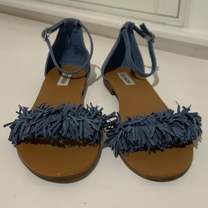 Steve Madden Leather Blue Fringe Sandal